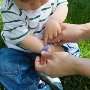 Verletzungen / Petites blessures - Nestlé Baby