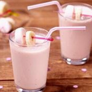 Himbeer-Banane-Milchshake Himbeer-Banane-Milchshake