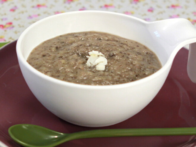 Champignons-Brei mit Geissenkäse