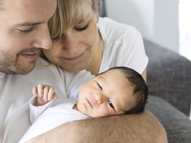3. Lebensmonat / 3ème mois - Nestlé Baby 3. Lebensmonat / 3ème mois - Nestlé Baby