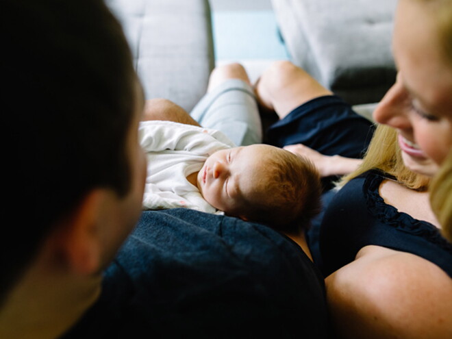 Ein neues Leben zu dritt / Le début d'une histoire à trois - Nestlé Baby Ein neues Leben zu dritt / Le début d'une histoire à trois - Nestlé Baby