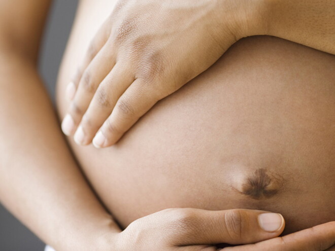 Schwangerschaftsstreifen / Grossesse et vergetures - Nestlé Baby Schwangerschaftsstreifen / Grossesse et vergetures - Nestlé Baby